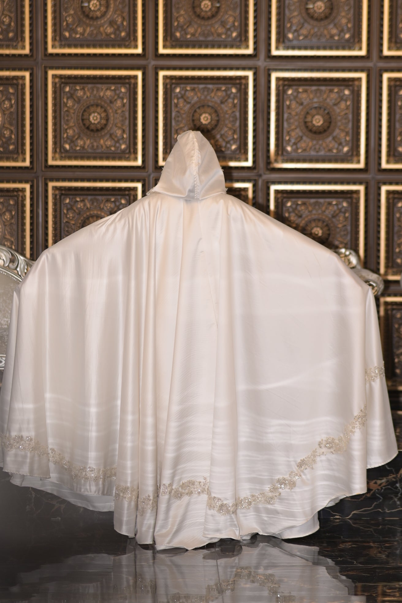 Flurry bridal cape