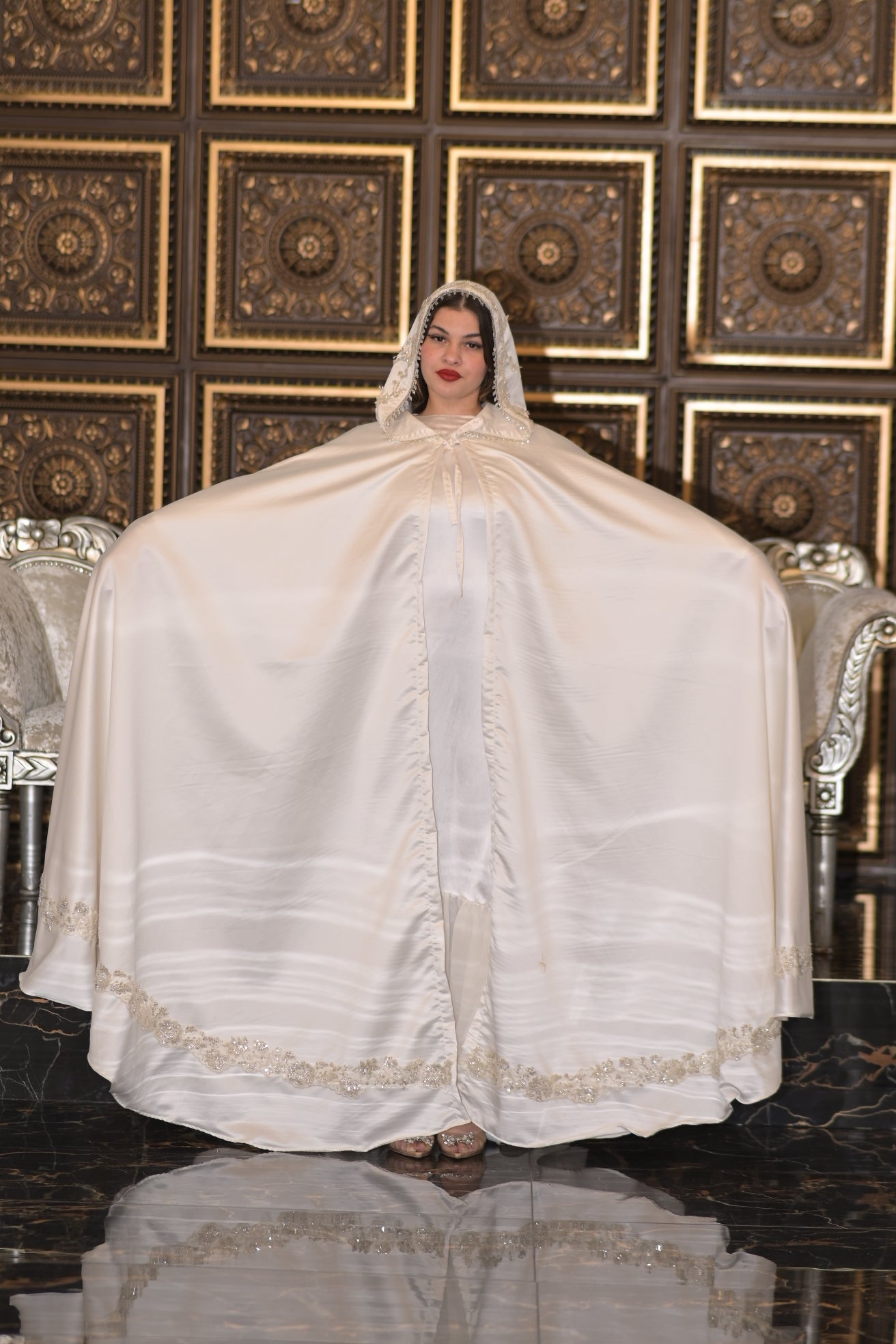 Flurry bridal cape
