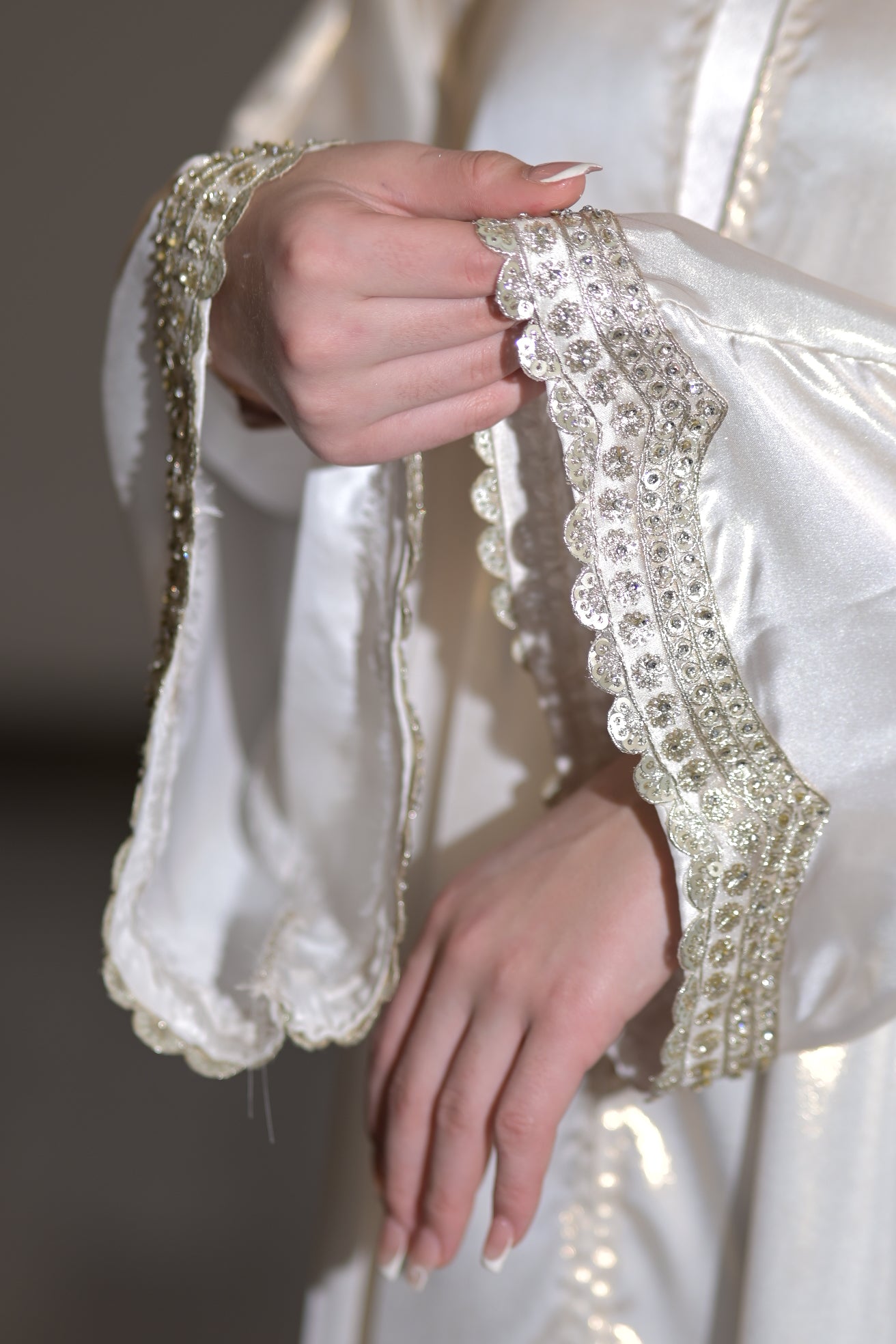 Two pieces silk hooded abaya