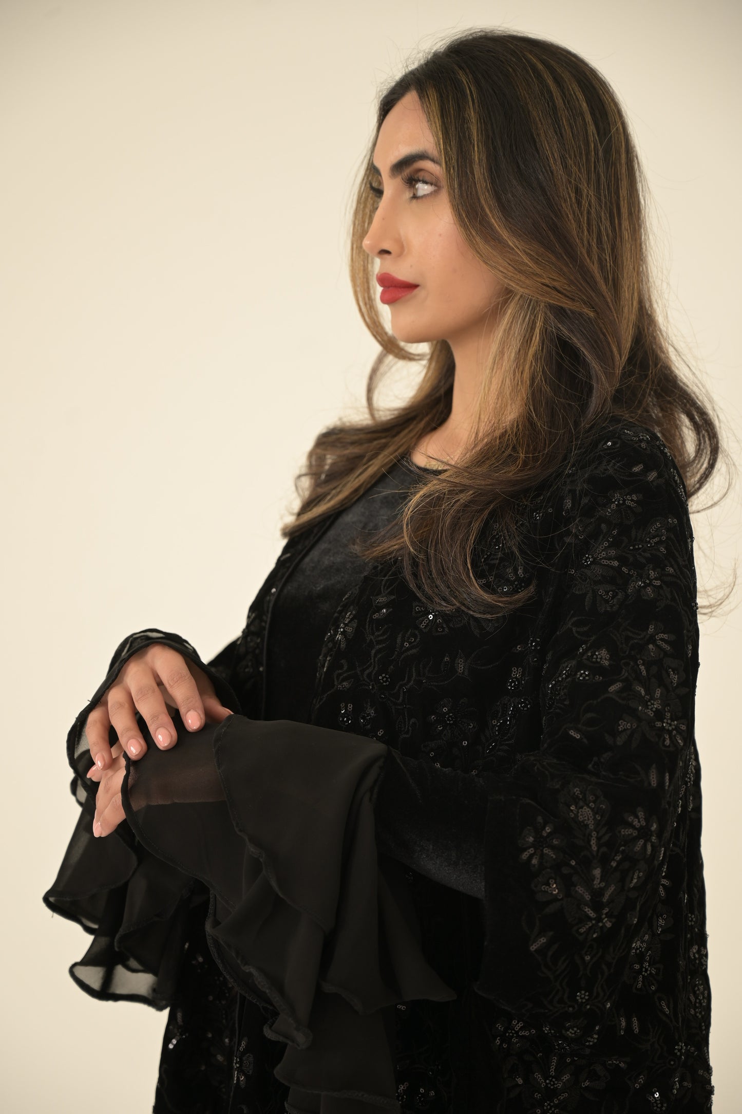 ( Princess Mary ) 2 pieces Abaya inside dress velvet and chiffon + main abaya Black velvet embroidered fabric, stain and chiffon
