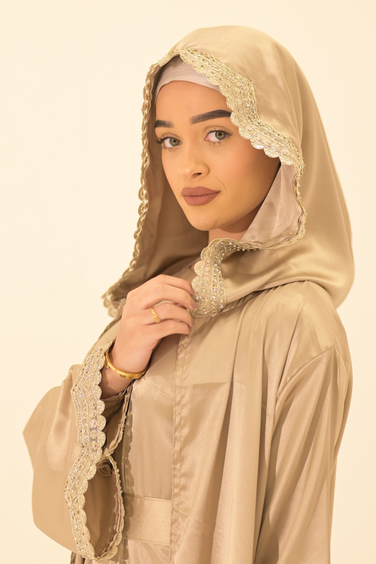 Two pieces silk hooded abaya