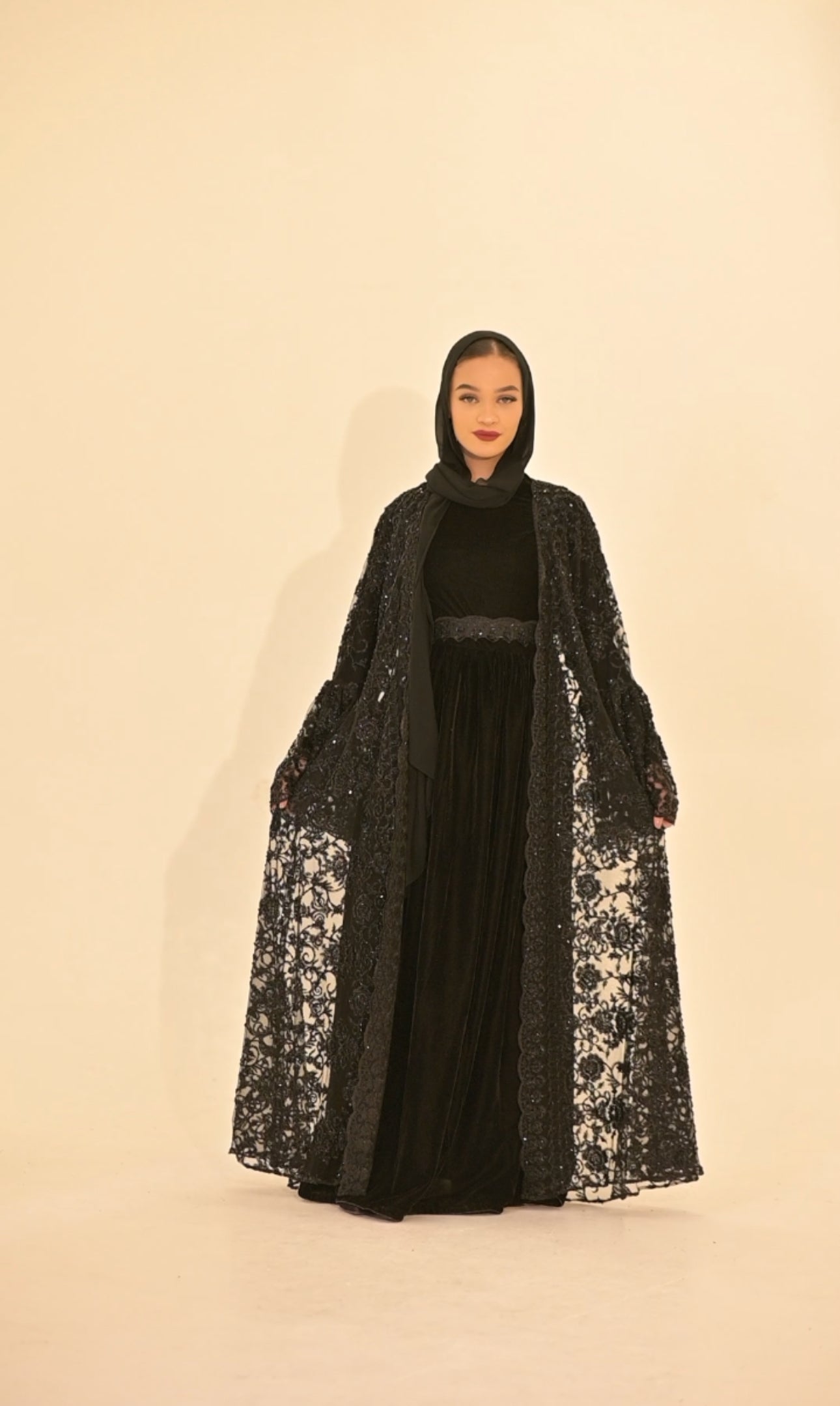 ( Rehanna Yasmin ) 2 pieces bridal Abaya velvet dress and black net embroidered Abaya