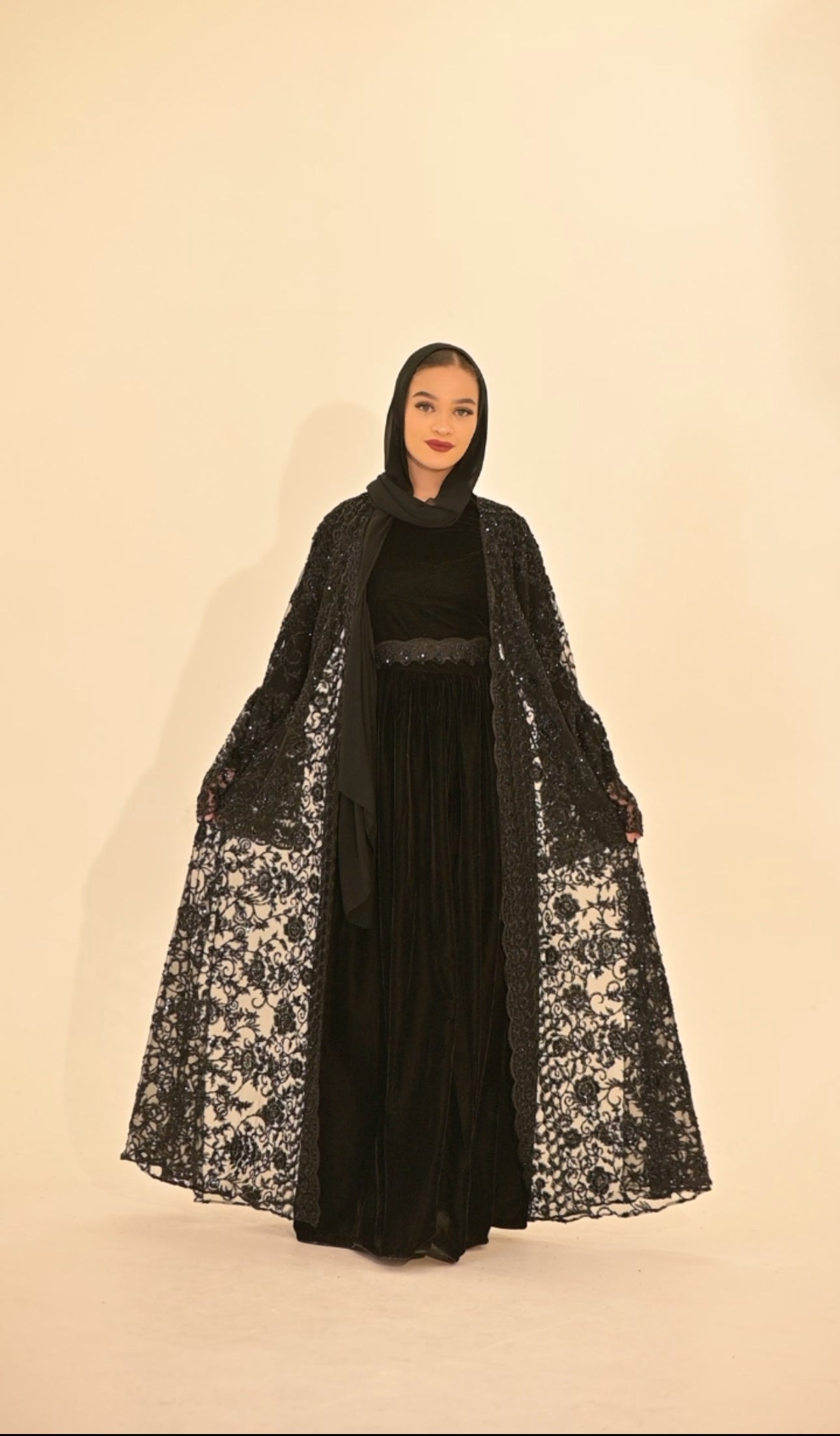 ( Rehanna Yasmin ) 2 pieces bridal Abaya velvet dress and black net embroidered Abaya