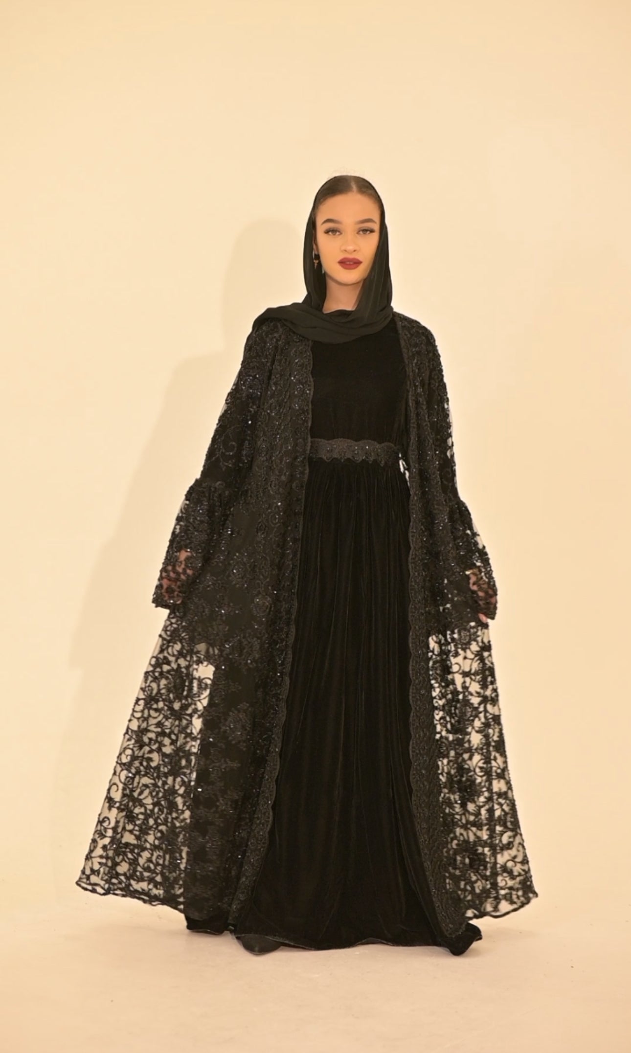 ( Rehanna Yasmin ) 2 pieces bridal Abaya velvet dress and black net embroidered Abaya