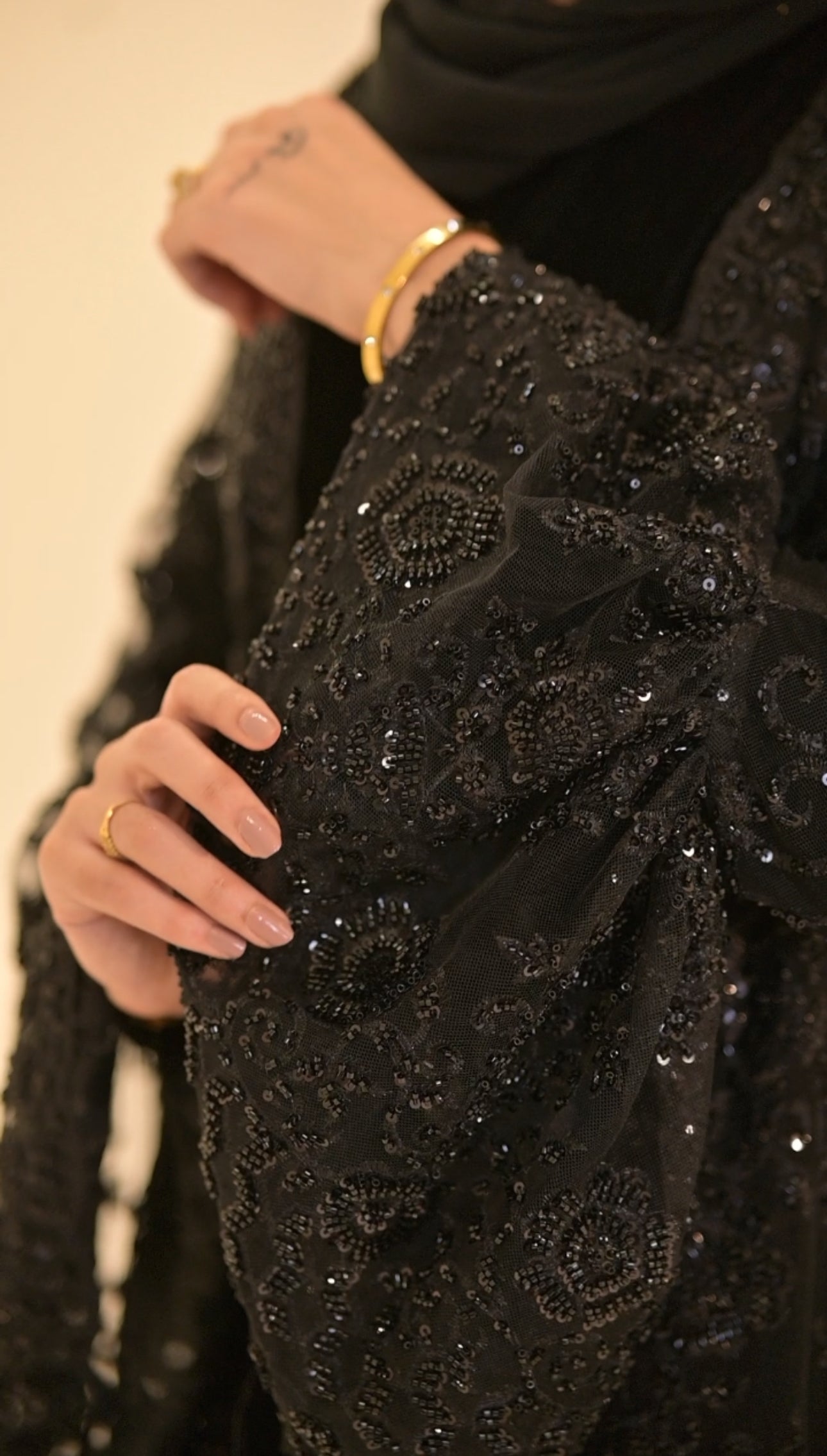 ( Rehanna Yasmin ) 2 pieces bridal Abaya velvet dress and black net embroidered Abaya