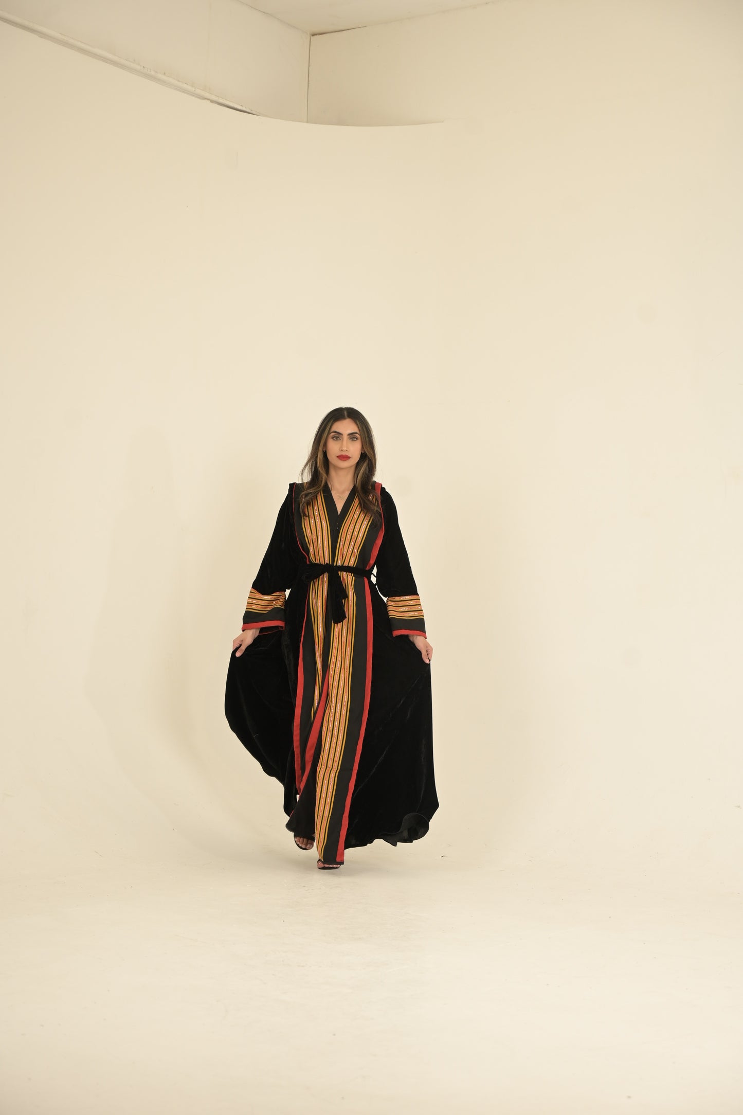 Yemeni traditional fabric with black velvet hooded abaya