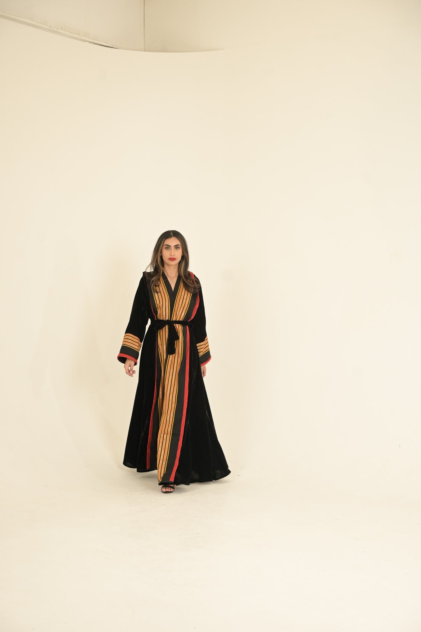 Yemeni traditional fabric with black velvet hooded abaya