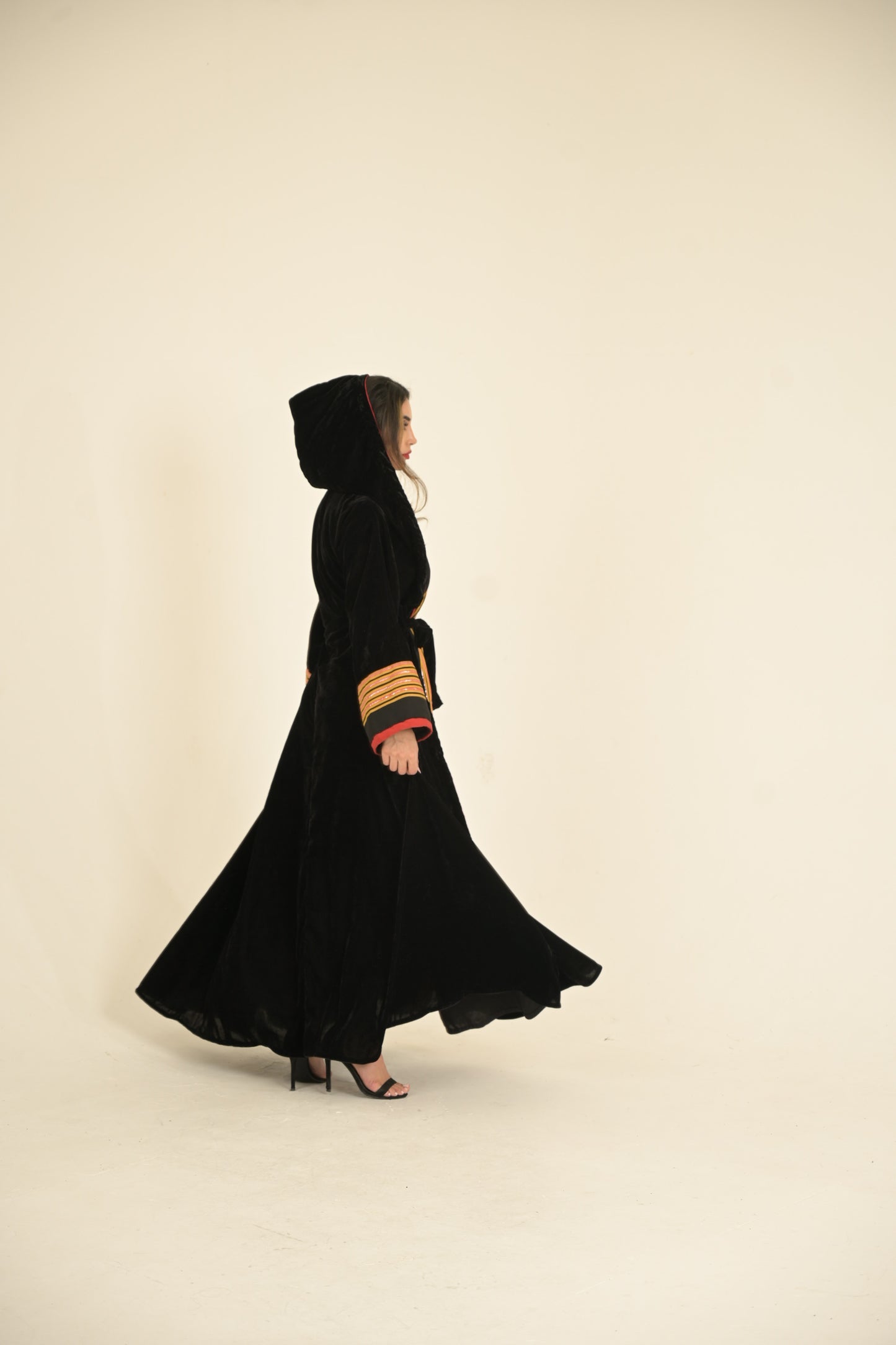 Yemeni traditional fabric with black velvet hooded abaya