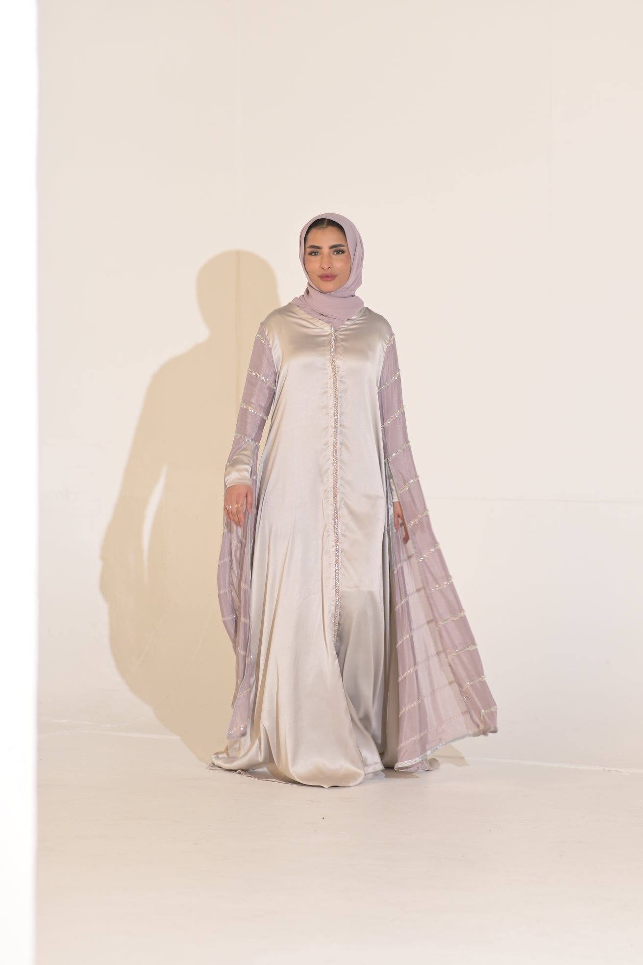 Long sleeves silk and chiffon embroidered abaya